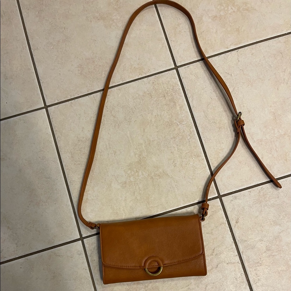 Crossbody purse
